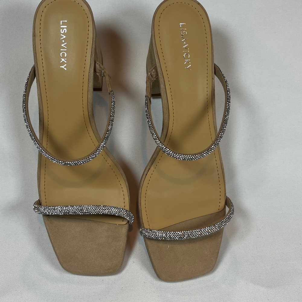 Lisa Vicky Nude Suede Rhinestone Block Heel Mood Sandals 11 NIB - Picture 3 of 7